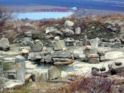 Единственный В Украине И Второй В Мире Парк Мегалитов 22 18602274