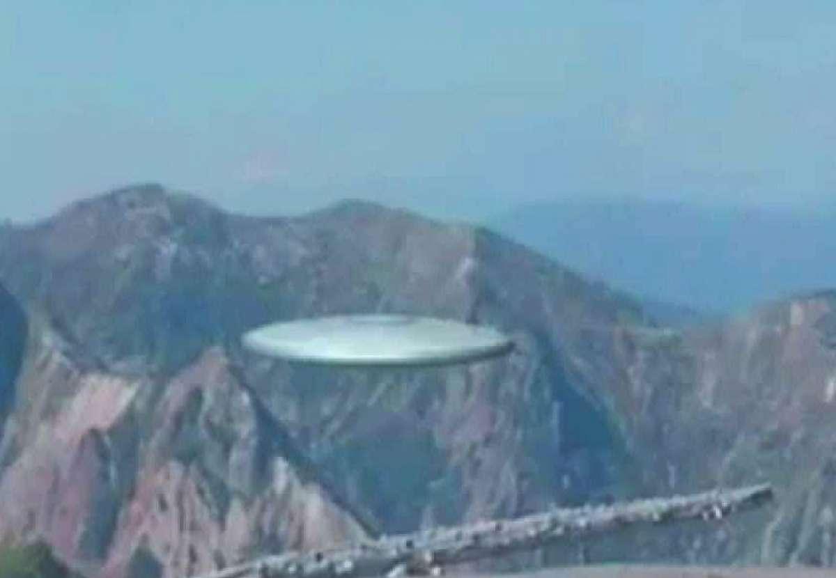 В Калифорнии супружеская пара случайно сняла НЛО и заинтересовала учёных, фото 18 6503