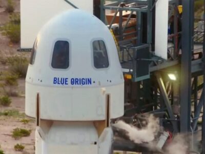 Богатейший человек мира Джефф Безос отправился в космос 21 esrpic 60f7aca072ed51