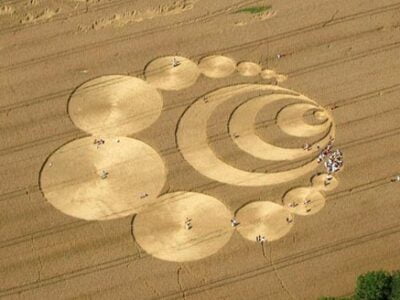 Круги на полях были известны людям ещё в XVII веке 22 08205020