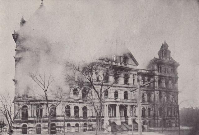 Погибший в огне охранник на десятилетия превратился в беспокойного призрака с ключами 18 68034288