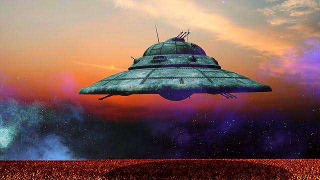 Светящийся НЛО прилетел с Луны на Марс (видео) 18 Svetyashhijsya NLO priletel s Luny na Mars