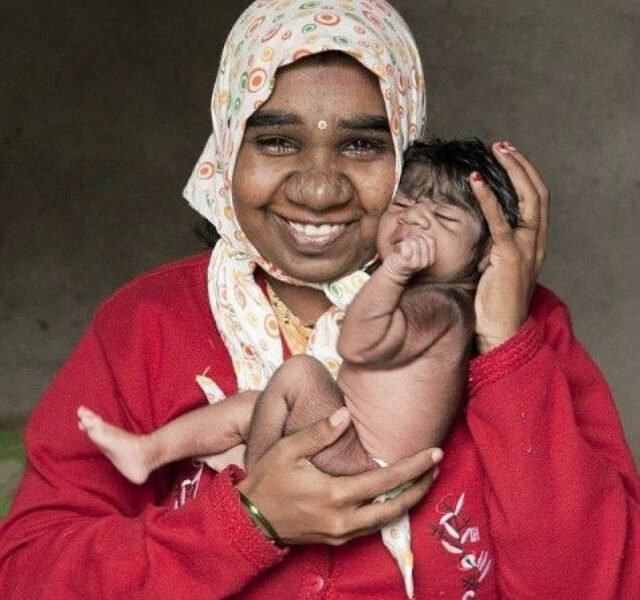 V indijskoj seme rozhdayutsya tolko zhenshhiny volki