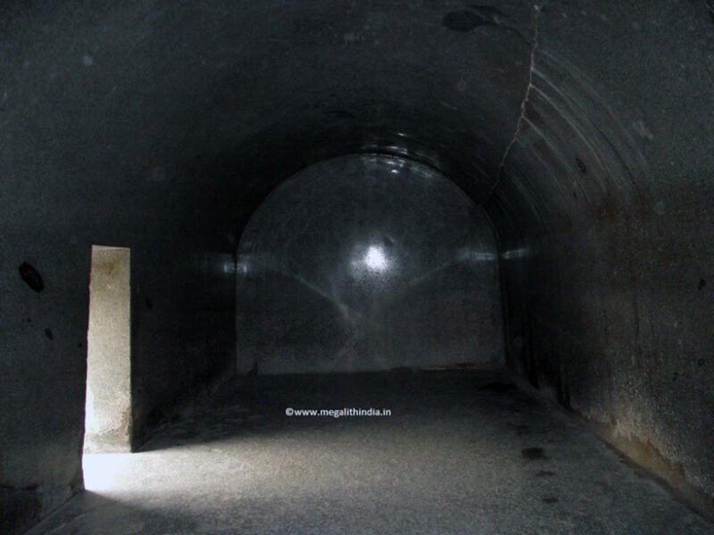 Barabar Caves 01