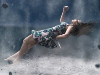 Физическое и психическое преследование пришельцами женщины в Австралии 20 75710786