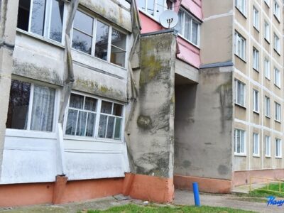 Жителей города Барановичи взволновал появившийся на стене лик женщины 20 esrpic 61972bc43ab3c1