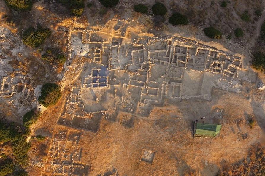 На Крите в гробнице нашли голову быка, принесенного в жертву 4000 лет назад 18 esrpic 63634917f0f921