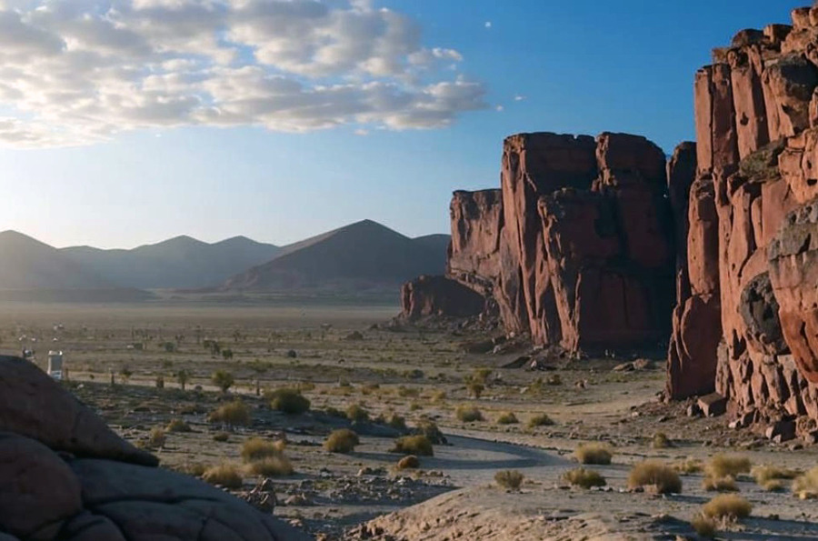 Микроноры пустынь: следы неизвестной жизни в камне 18 s74468282