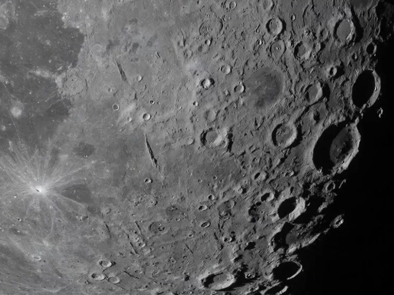 s83738932